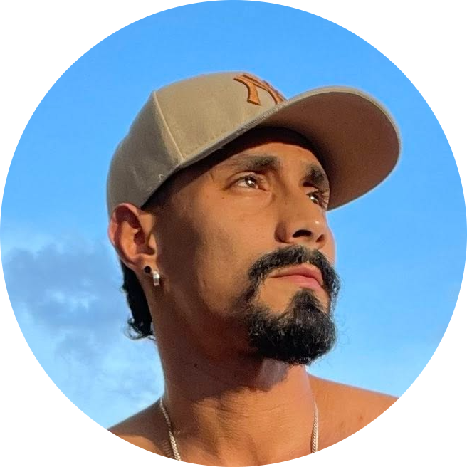 <em>Fabian Perdomo</em>